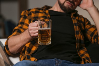 Лечение пивного алкоголизма в Невельске